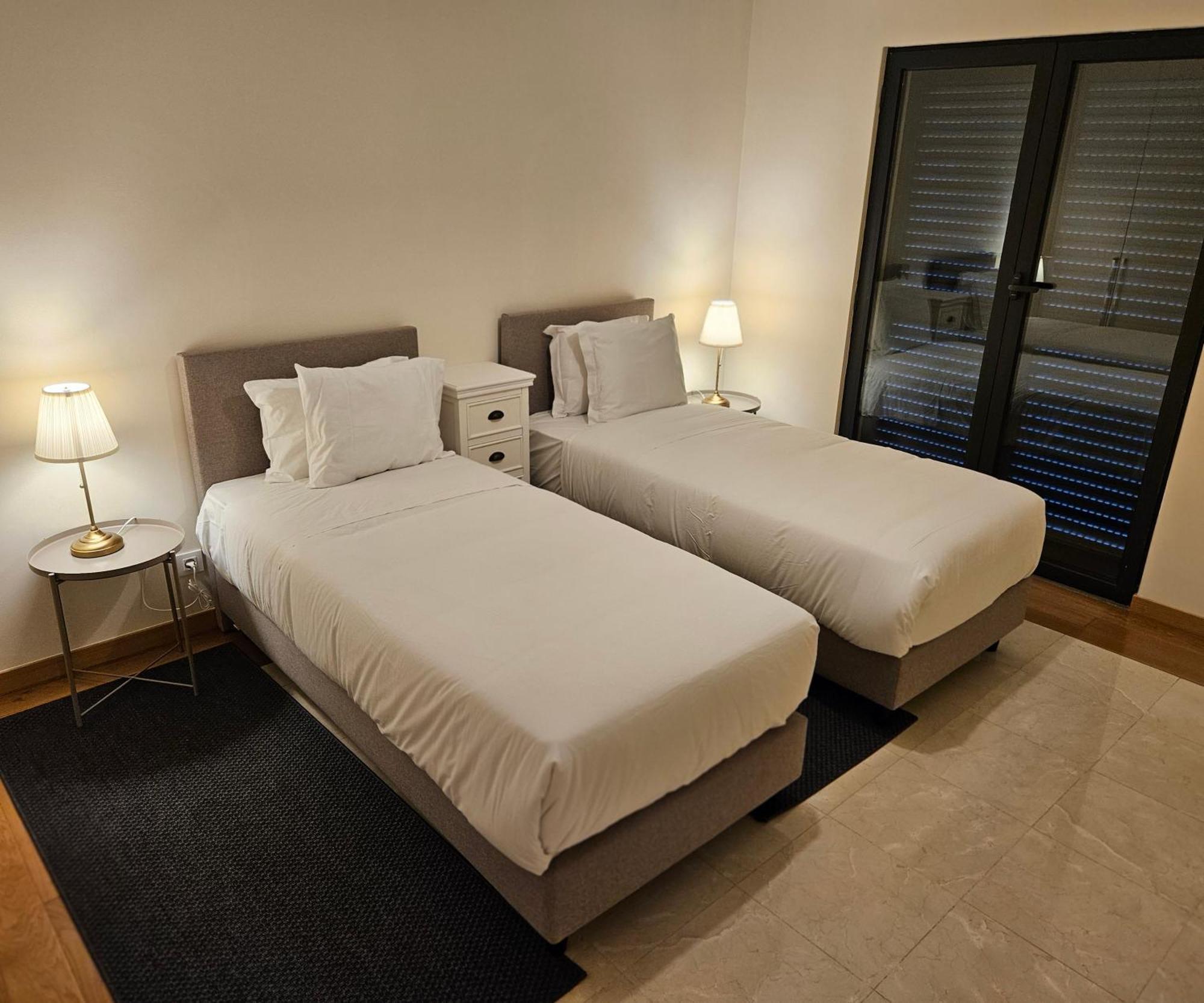 Madeira Luxury Villas Living Funchal ภายนอก รูปภาพ